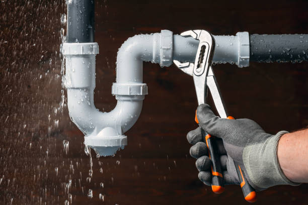 Professional Drain Cleaning technician working in Spring Glen, NY